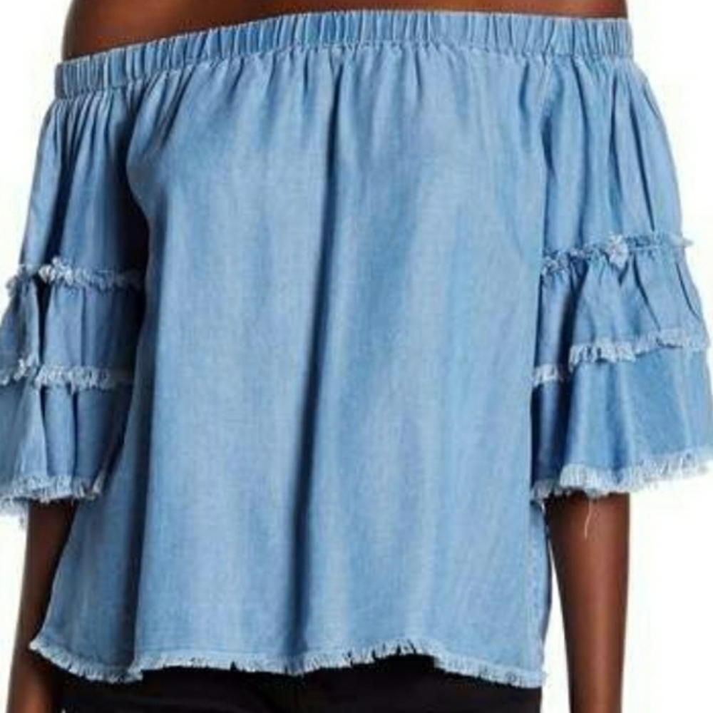 Elan Chambray Off The Shoulder 3/4 Sleeve Top - Picture 7 of 7
